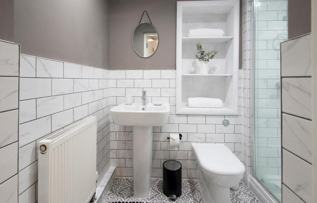 Modern Apartment In Leamington Spa City Centre Buitenkant foto