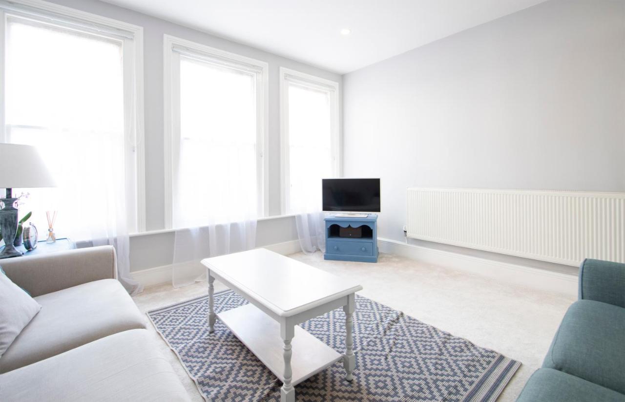 Modern Apartment In Leamington Spa City Centre Buitenkant foto