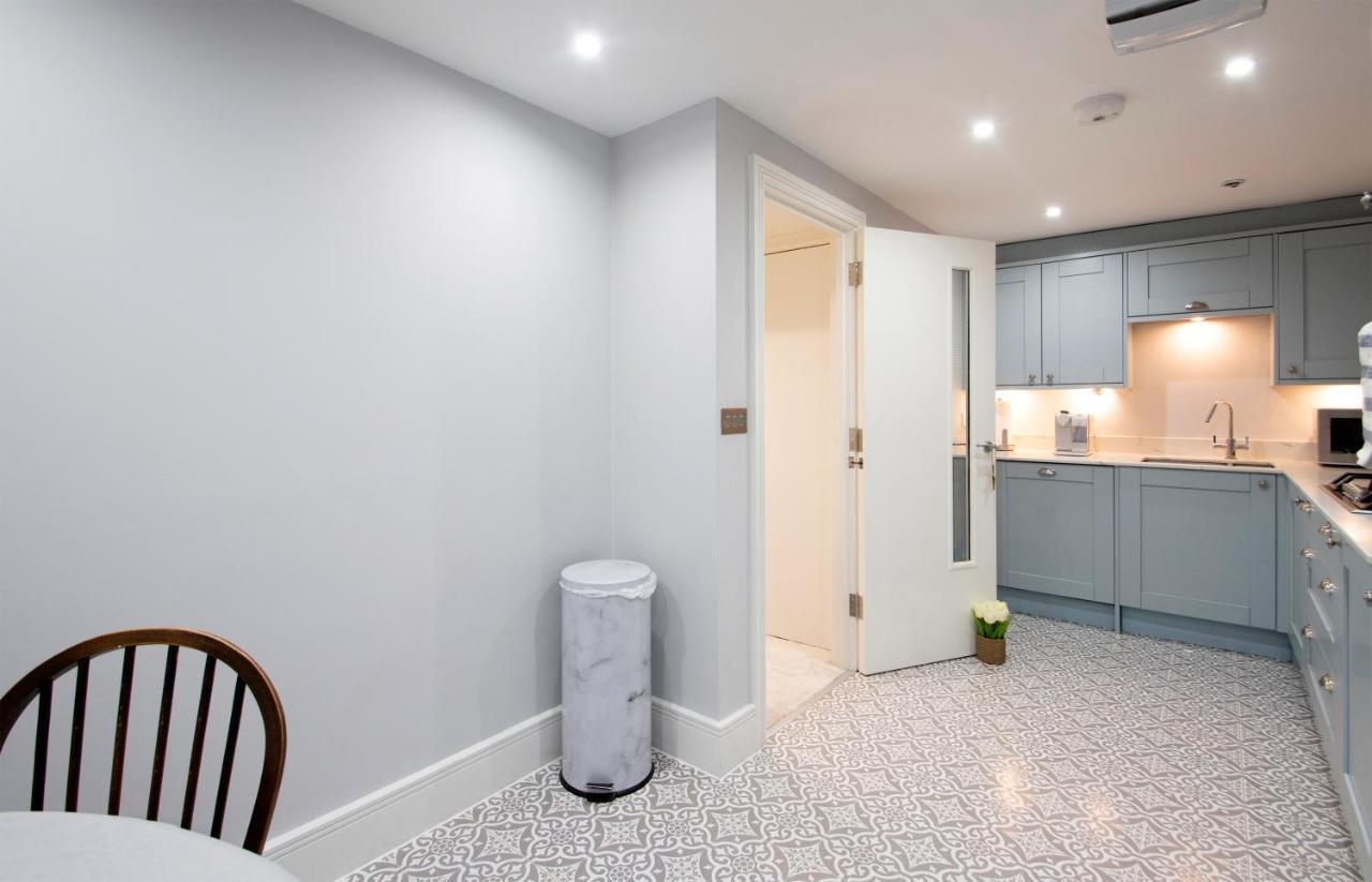 Modern Apartment In Leamington Spa City Centre Buitenkant foto