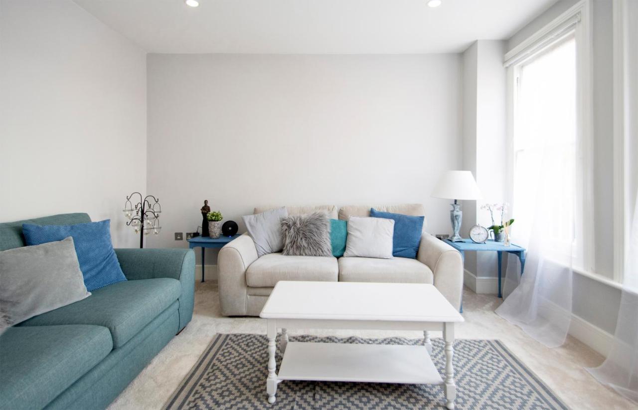 Modern Apartment In Leamington Spa City Centre Buitenkant foto